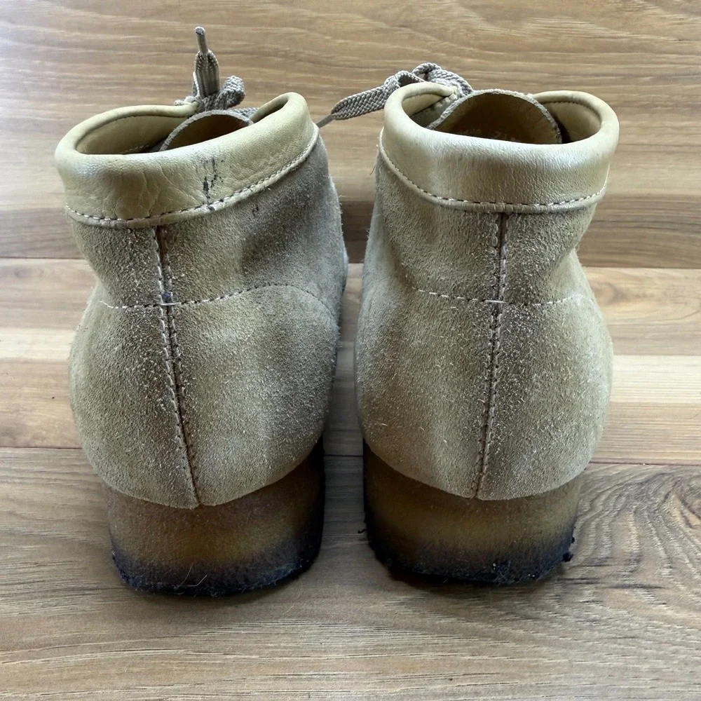 Cole Haan Wallabee Boots Mens 7.5 Beige Suede Lace Up Crepe Sole‎
